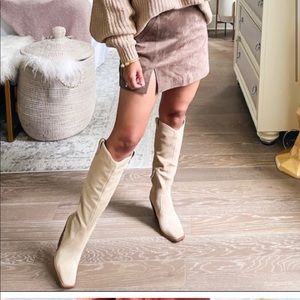 Vince Camuto Afelia Knee High Boot in Tortilla Suede  Size 6 REGULAR CALF